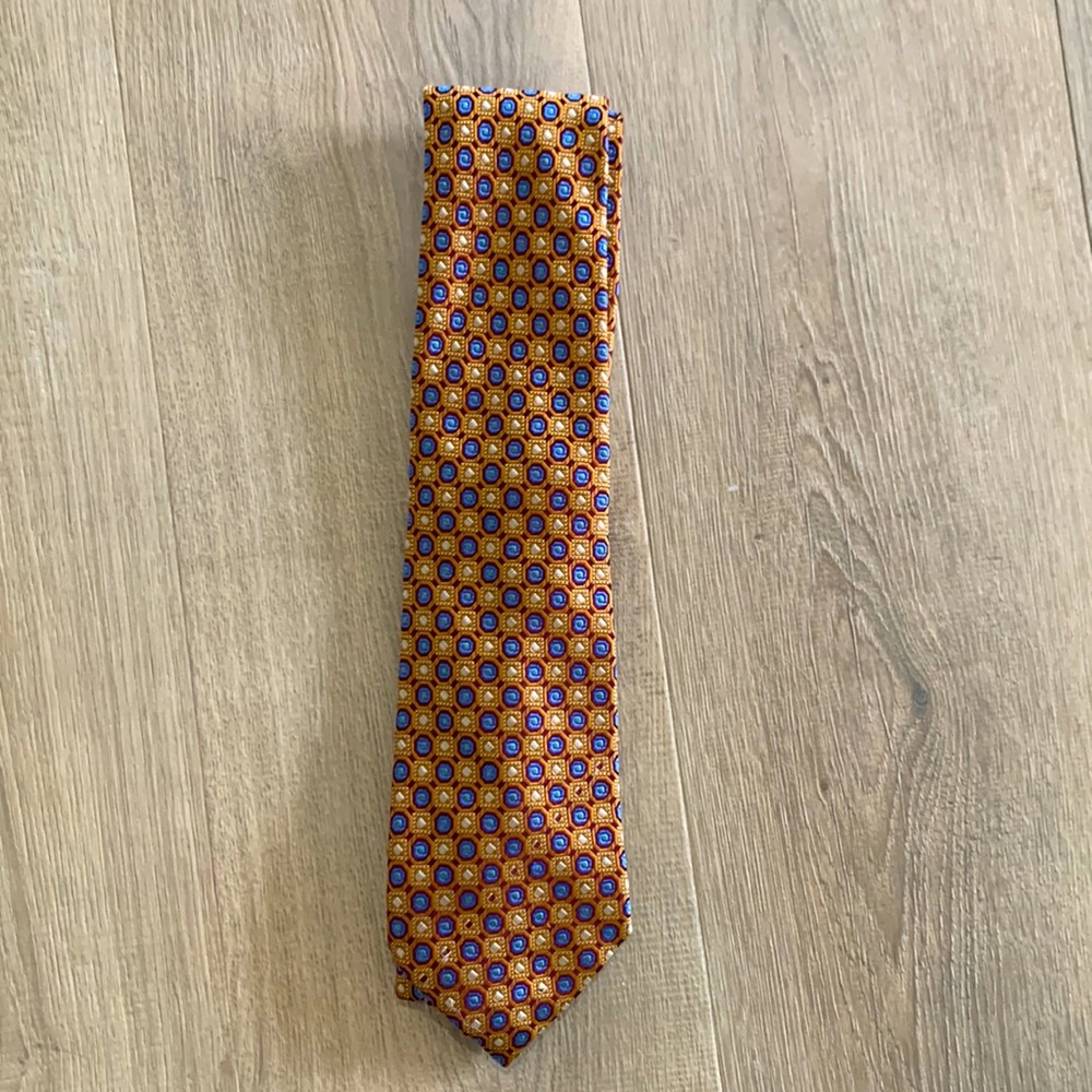 Tie